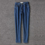 Vintage ladies boyfriend jeans mom high